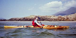 Mary (~45 kg, 1.6m) paddling in
small Atlantic waves
